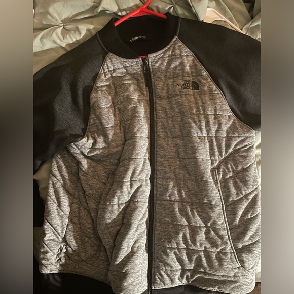 The north face men’s puffer jacket - Picture 1 of 3